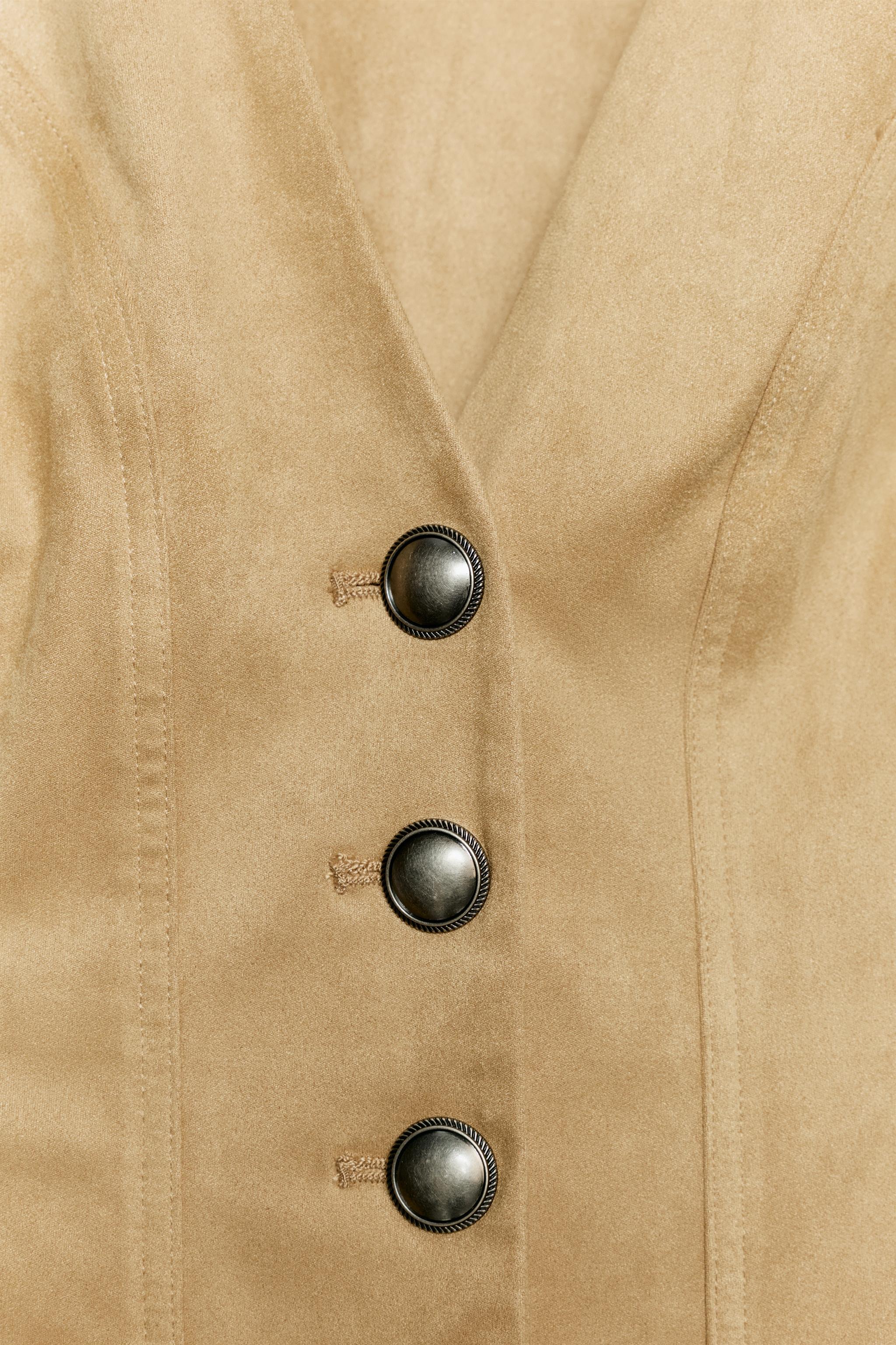 GILET EFFET DAIM À BOUTONS